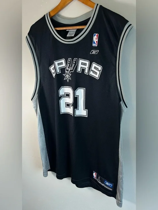 Vintage Reebok NBA San Antonio Spurs Tim Duncan #21 Jersey Sz L Nylon Black EUC - Picture 2 of 9